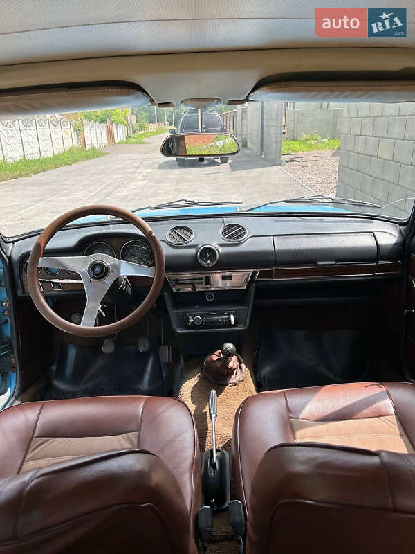 Седан ВАЗ / Lada 2103 1980 в Чернігові