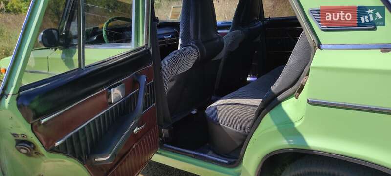 Седан ВАЗ / Lada 2103 1982 в Новоукраинке фото 33 Седан ВАЗ / Lada 2103 1982 в Новоукраинке