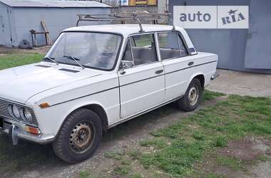Седан ВАЗ / Lada 2103 1982 в Киеве