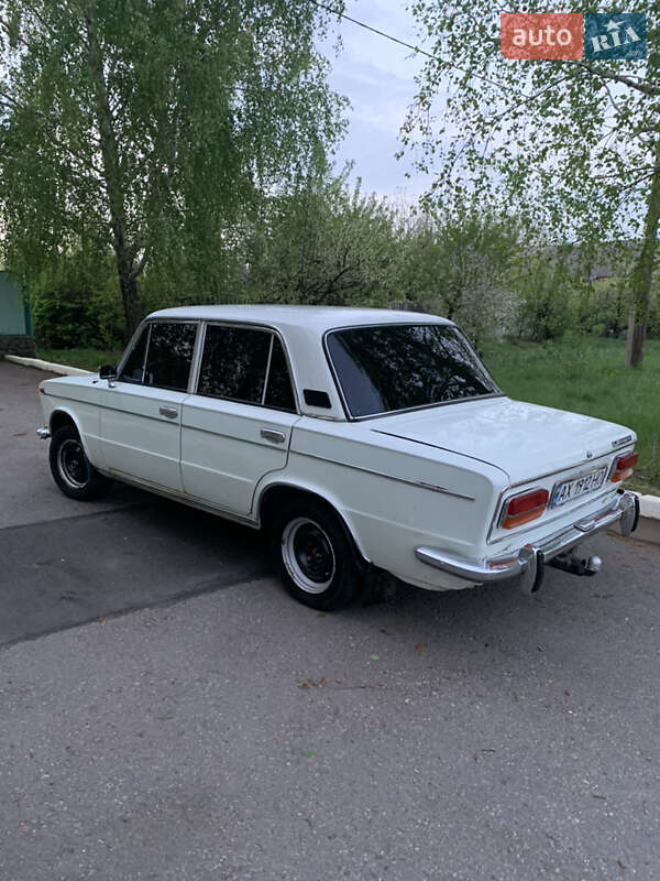 Седан ВАЗ / Lada 2103 1976 в Краснограде