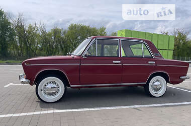 Седан ВАЗ / Lada 2103 1974 в Києві