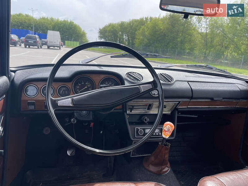 Седан ВАЗ / Lada 2103 1974 в Киеве