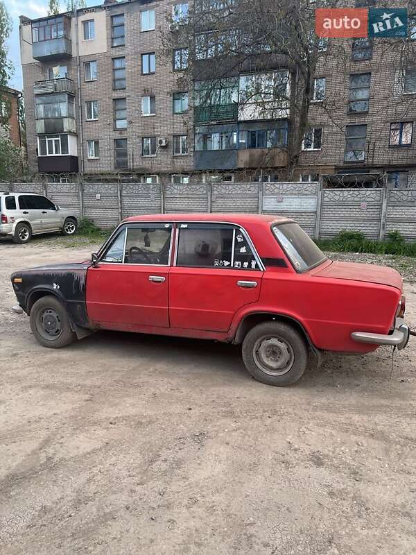 Седан ВАЗ / Lada 2103 1981 в Кривом Роге
