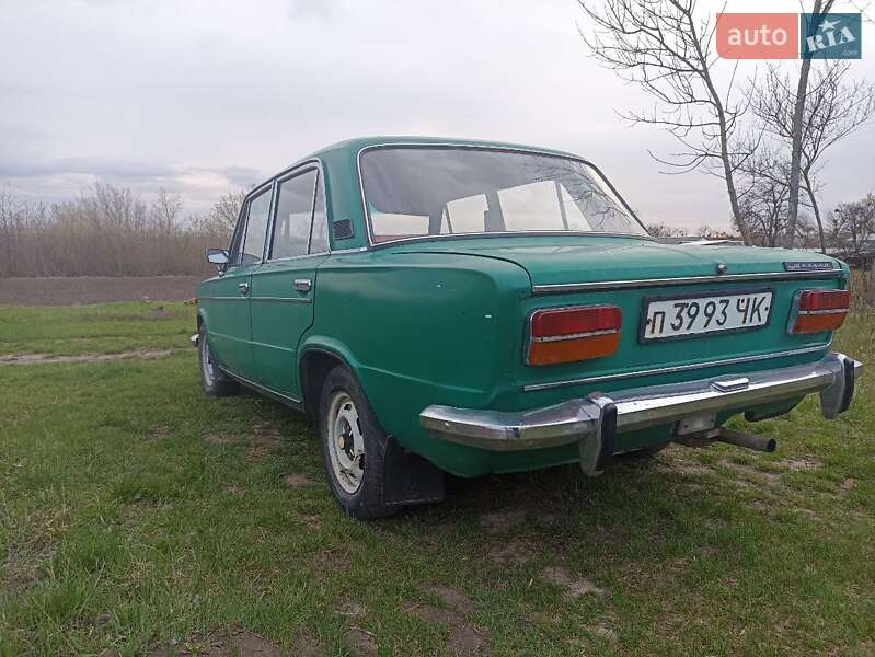 Седан ВАЗ / Lada 2103 1975 в Тальном