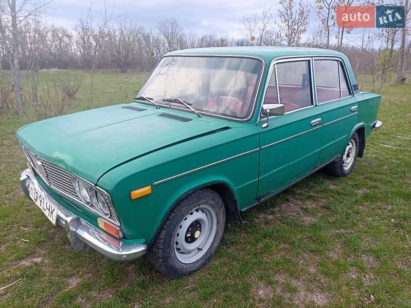Седан ВАЗ / Lada 2103 1975 в Тальном