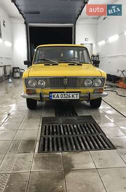 Седан ВАЗ / Lada 2103 1975 в Киеве