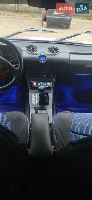 Седан ВАЗ / Lada 2103 1983 в Запорожье