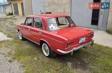 Седан ВАЗ 2103 1975 в 