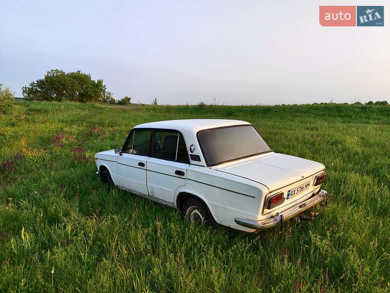 Седан ВАЗ / Lada 2103 1976 в Краснограде
