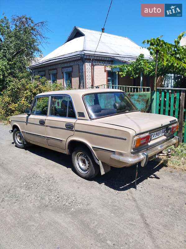 Седан ВАЗ / Lada 2103 1974 в Шполі