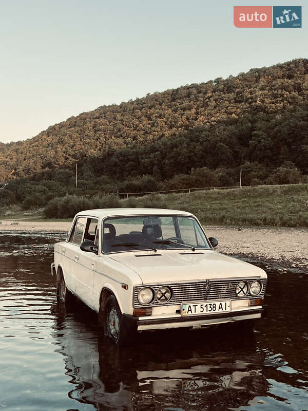 Седан ВАЗ 2103 1977 в 