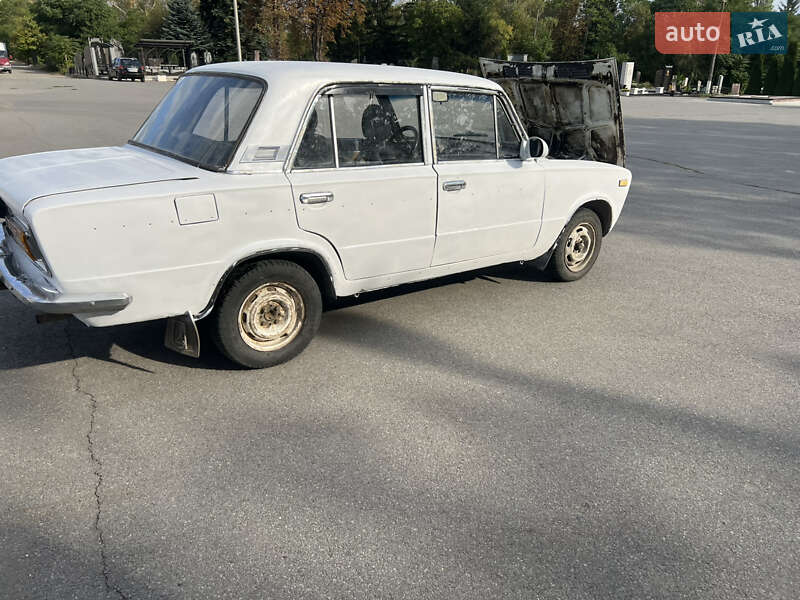 Седан ВАЗ / Lada 2103 1977 в Днепре