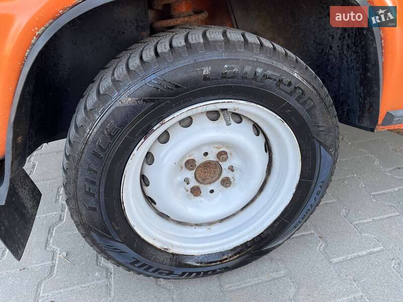 Седан ВАЗ / Lada 2103 1974 в Киеве