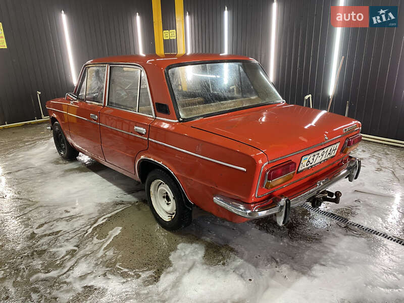 Седан ВАЗ / Lada 2103 1979 в Кривом Роге