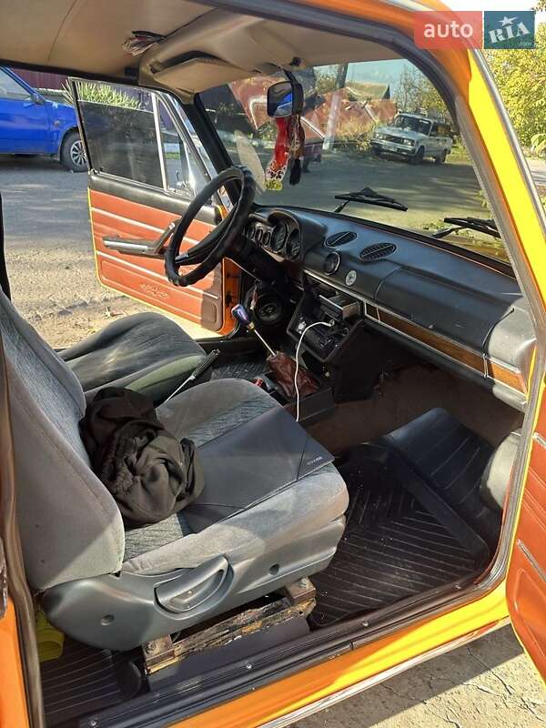 Седан ВАЗ / Lada 2103 1983 в Овидиополе фото 7 Седан ВАЗ / Lada 2103 1983 в Овидиополе