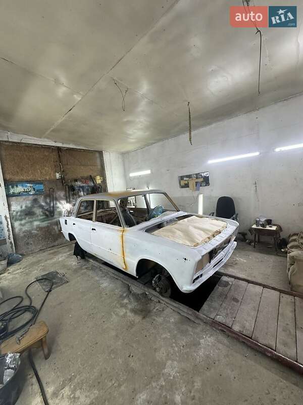 Седан ВАЗ / Lada 2103 1983 в Овидиополе фото 16 Седан ВАЗ / Lada 2103 1983 в Овидиополе
