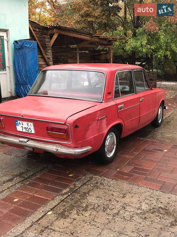 Седан ВАЗ / Lada 2103 1982 в Славянске