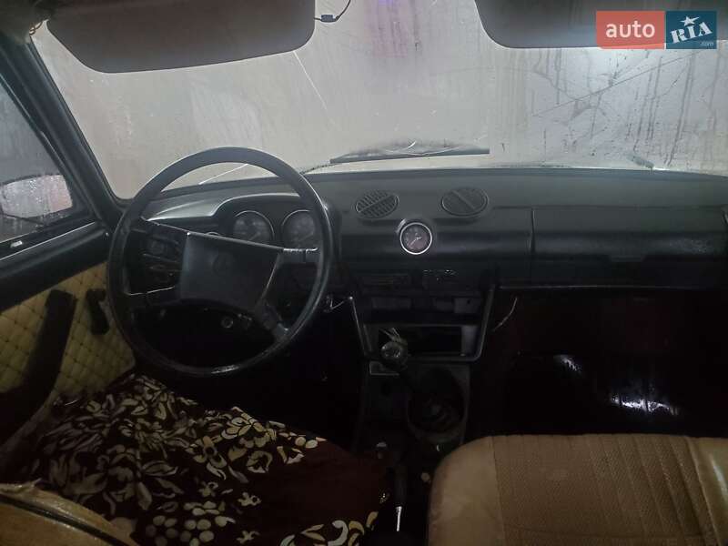 Седан ВАЗ / Lada 2103 1979 в Харькове