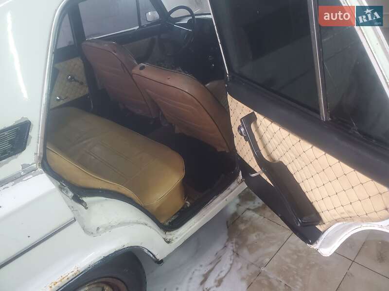 Седан ВАЗ / Lada 2103 1979 в Харькове