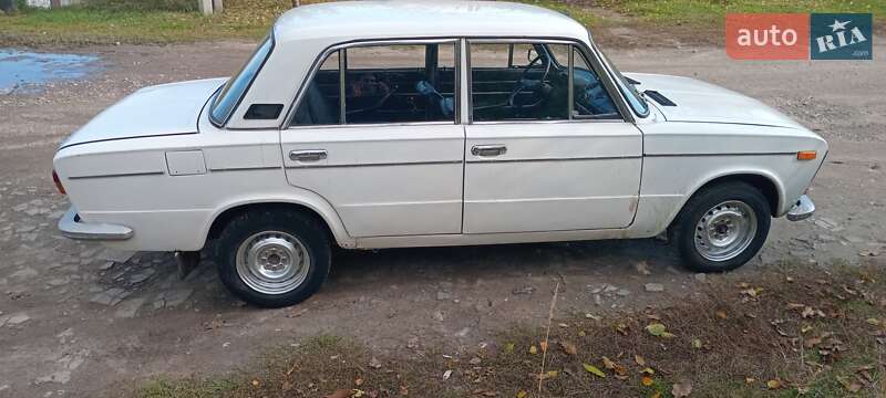 Седан ВАЗ / Lada 2103 1983 в Днепре фото 5 Седан ВАЗ / Lada 2103 1983 в Днепре