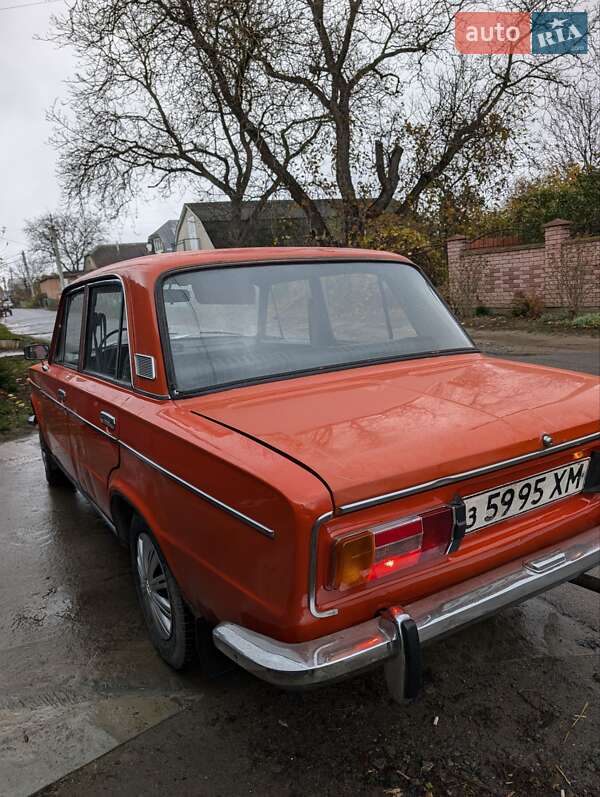 Седан ВАЗ / Lada 2103 1984 в Ярмолинцях фото 3 Седан ВАЗ / Lada 2103 1984 в Ярмолинцях