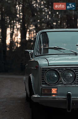Седан ВАЗ 2103 1974 в Обухове