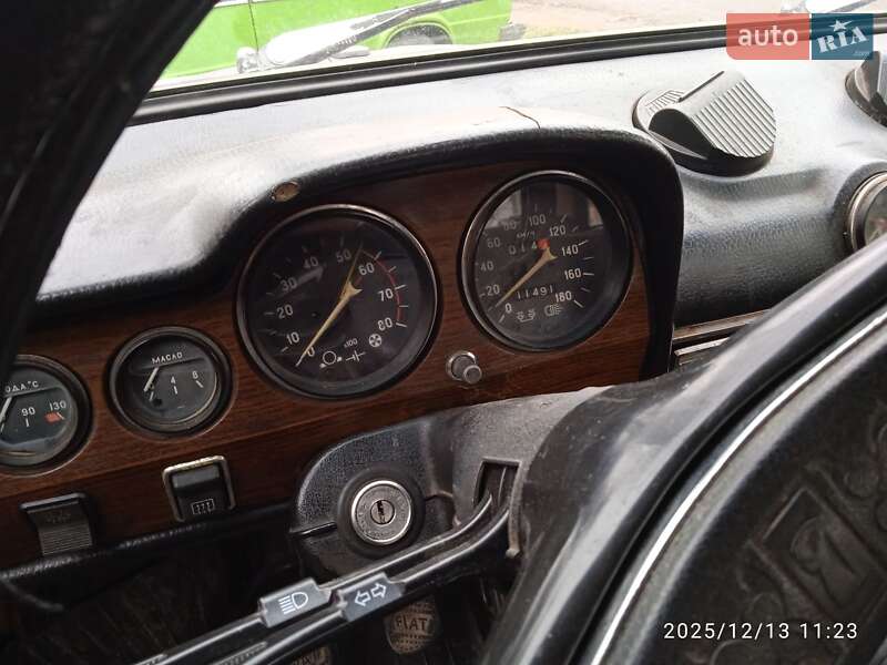 Седан ВАЗ / Lada 2103 1979 в Городку