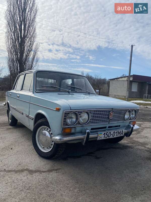 Седан ВАЗ / Lada 2103 1974 в Звенигородке