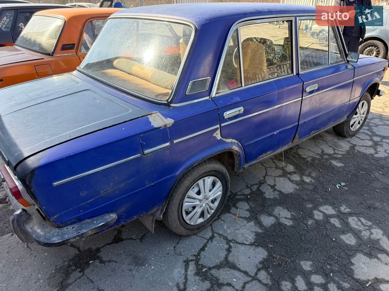 Седан ВАЗ / Lada 2103 1975 в Звенигородці