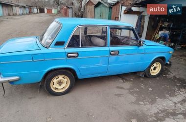Седан ВАЗ 2103 1976 в Кривом Роге