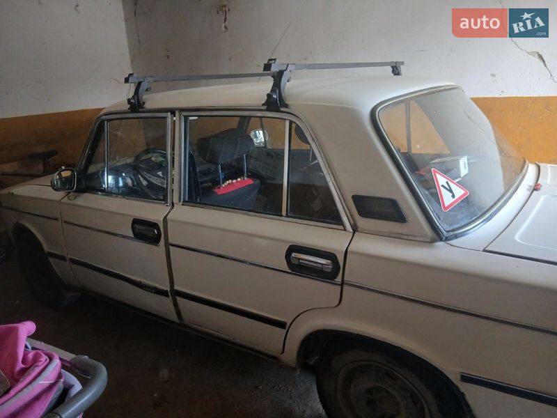 Седан ВАЗ / Lada 2103 1979 в Новом Роздоле