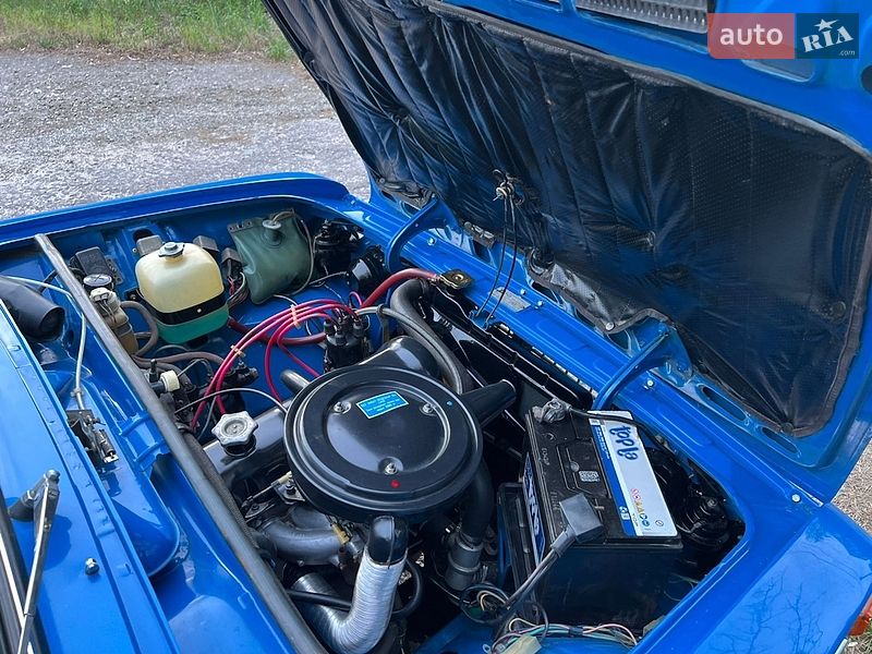 Седан ВАЗ / Lada 2103 1976 в Киеве