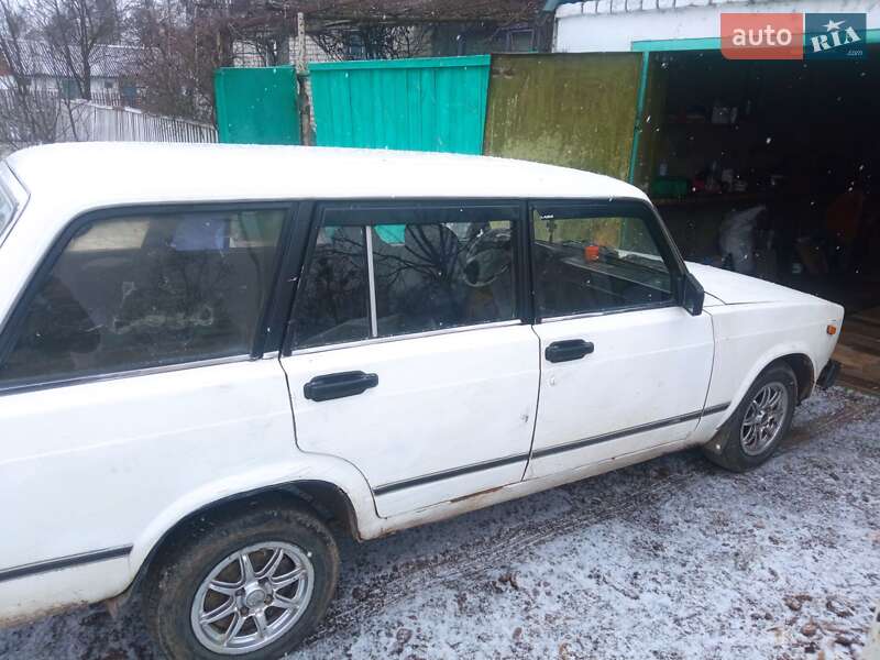 Универсал ВАЗ / Lada 2104 1996 в Житомире
