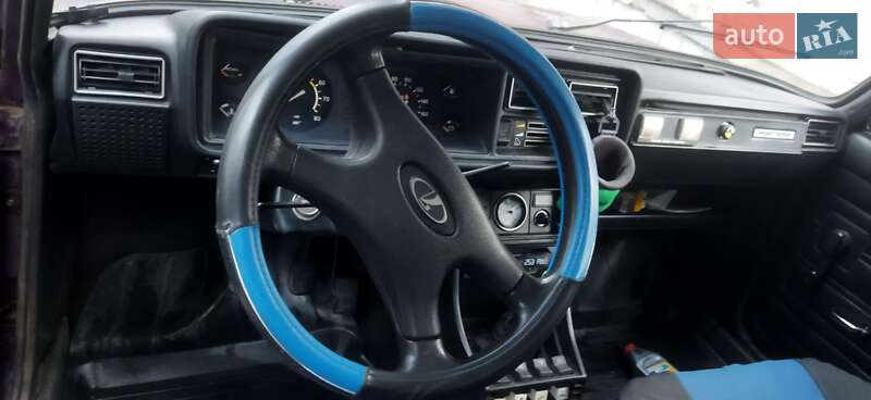 Універсал ВАЗ / Lada 2104 2001 в Києві