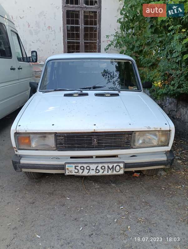 Универсал ВАЗ / Lada 2104 1990 в Черновцах
