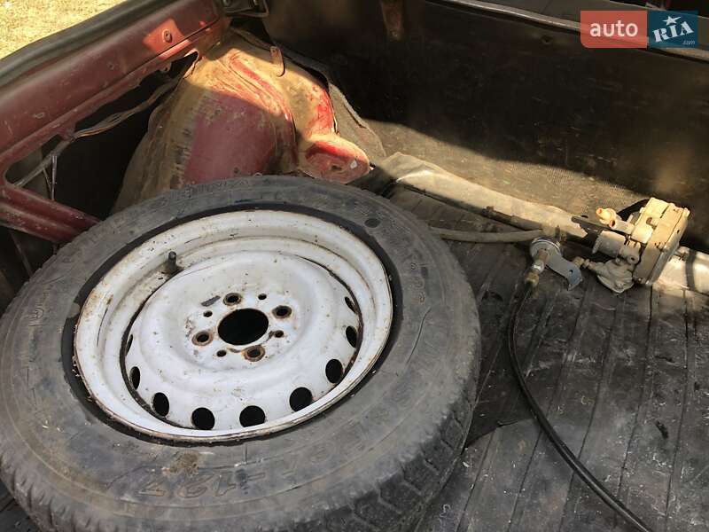 Универсал ВАЗ / Lada 2104 1995 в Николаеве фото 7 Универсал ВАЗ / Lada 2104 1995 в Николаеве
