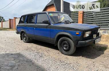 Универсал ВАЗ / Lada 2104 2005 в Знаменке