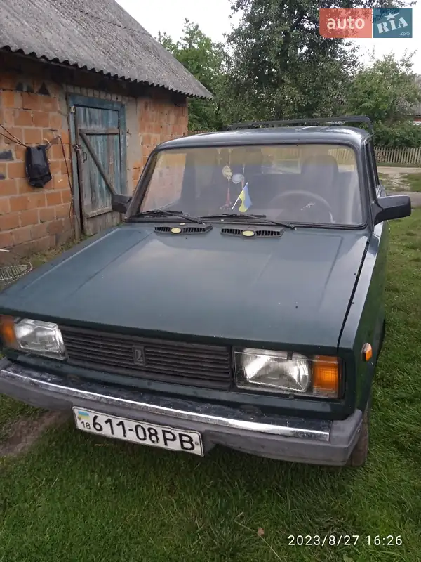 ВАЗ / Lada 2104 2005
