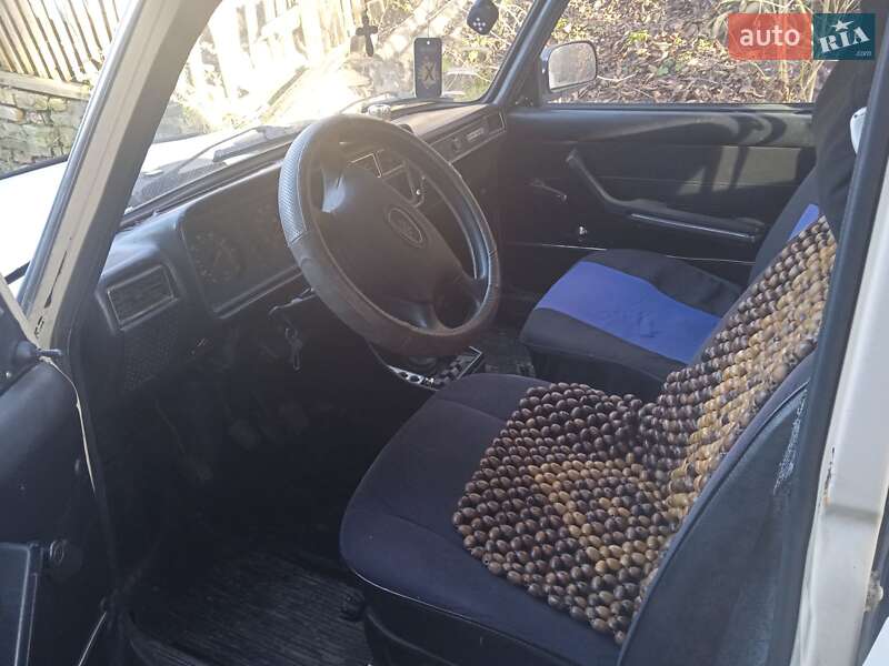 Универсал ВАЗ / Lada 2104 1986 в Золочеве