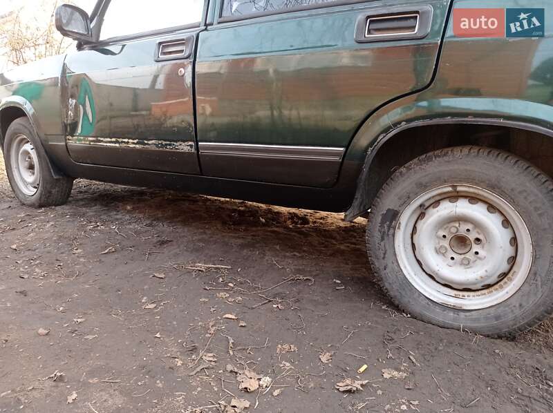 Универсал ВАЗ / Lada 2104 1999 в Нежине
