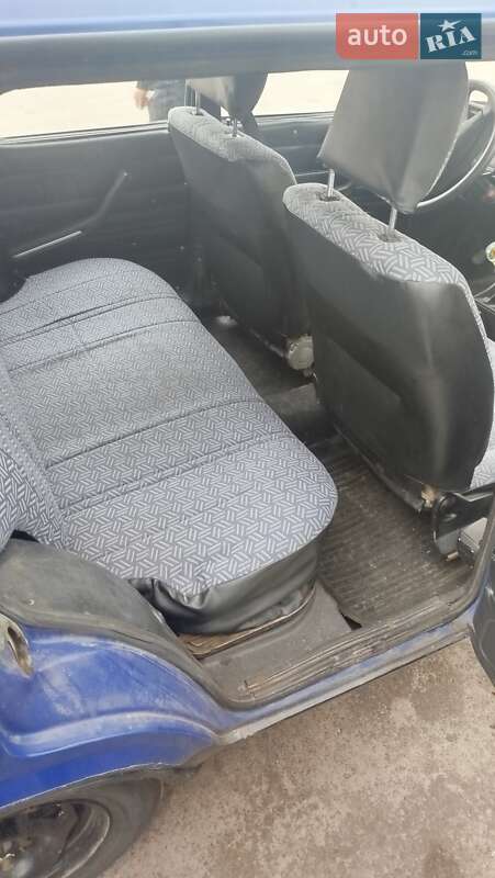 Універсал ВАЗ / Lada 2104 2005 в Ємільчиному