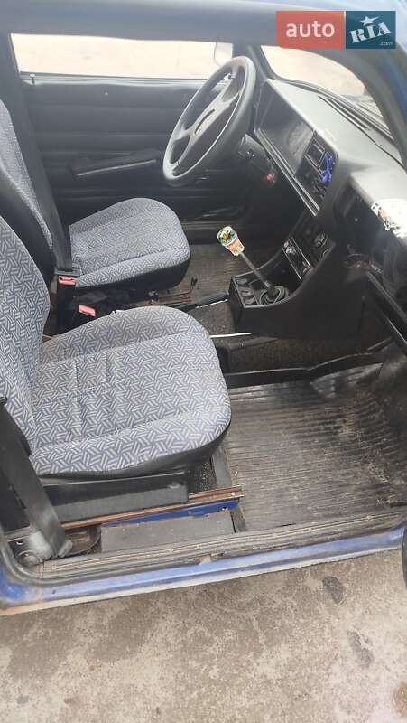 Універсал ВАЗ / Lada 2104 2005 в Ємільчиному