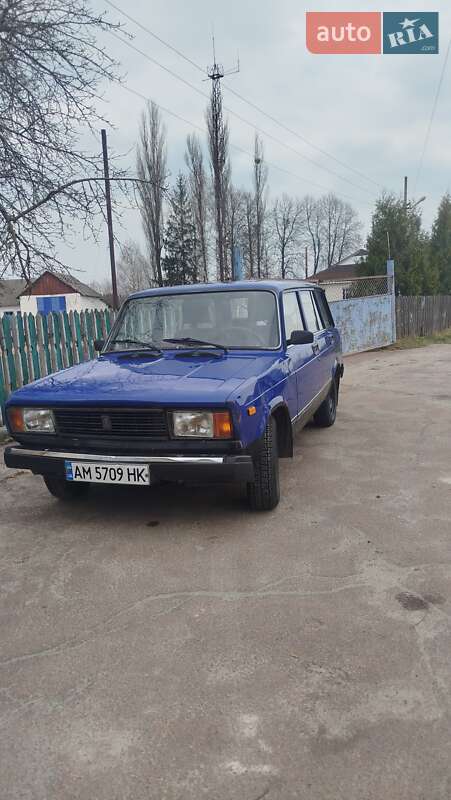 Універсал ВАЗ / Lada 2104 2005 в Ємільчиному