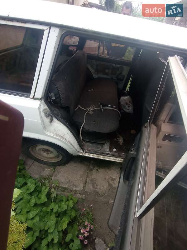 Універсал ВАЗ / Lada 2104 2002 в Яготині фото 6 Універсал ВАЗ / Lada 2104 2002 в Яготині