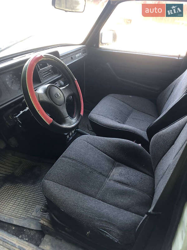 Універсал ВАЗ / Lada 2104 2002 в Жмеринці