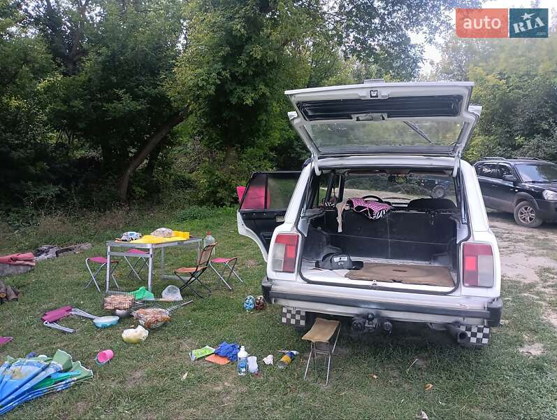 Універсал ВАЗ / Lada 2104 1992 в Кам'янець-Подільському