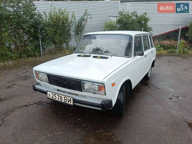 Универсал ВАЗ 2104 1990 в 