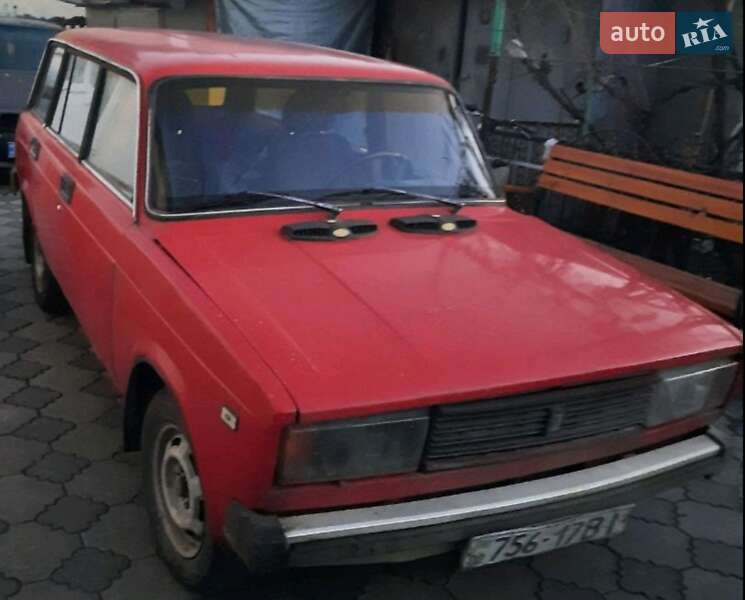 Универсал ВАЗ 2104 1991 в 