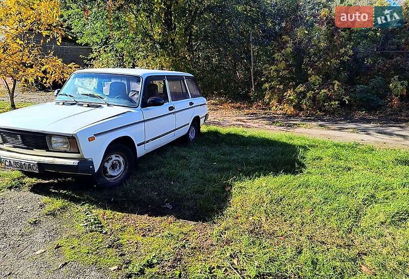 Универсал ВАЗ / Lada 2104 1993 в Черкассах фото 3 Универсал ВАЗ / Lada 2104 1993 в Черкассах