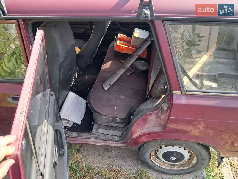 Универсал ВАЗ / Lada 2104 2001 в Днепре фото 3 Универсал ВАЗ / Lada 2104 2001 в Днепре